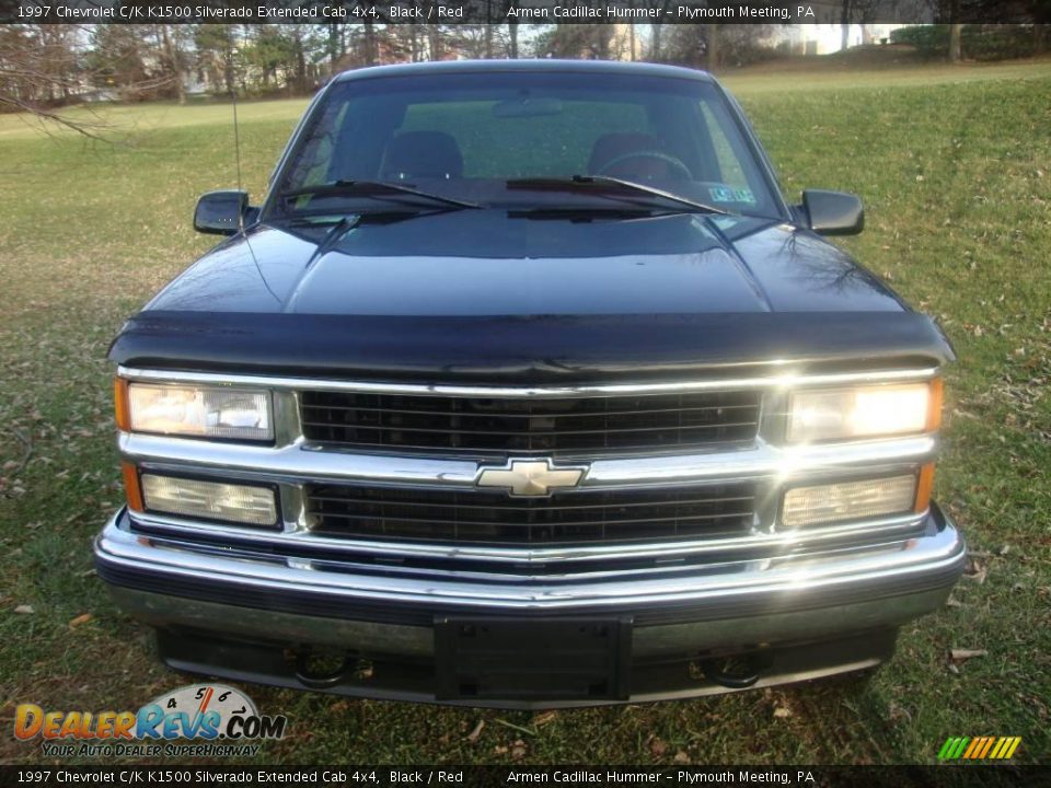 1997 Chevrolet C/K K1500 Silverado Extended Cab 4x4 Black / Red Photo #3