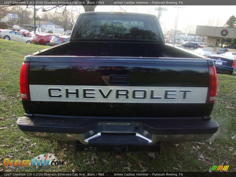 1997 Chevrolet C/K K1500 Silverado Extended Cab 4x4 Black / Red Photo #8