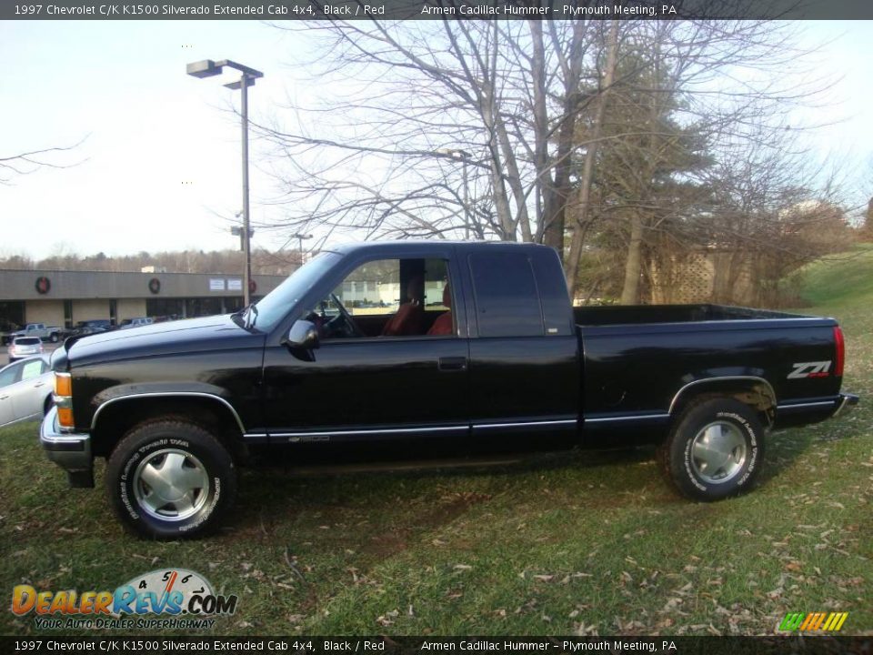 1997 Chevrolet C/K K1500 Silverado Extended Cab 4x4 Black / Red Photo #10