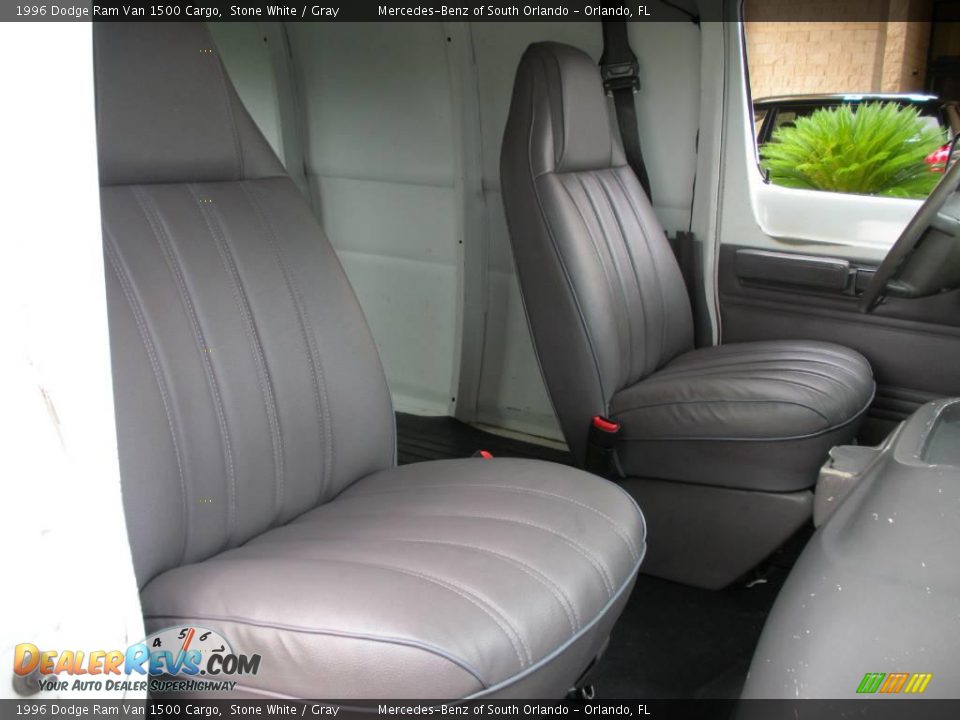 1996 Dodge Ram Van 1500 Cargo Stone White / Gray Photo #14
