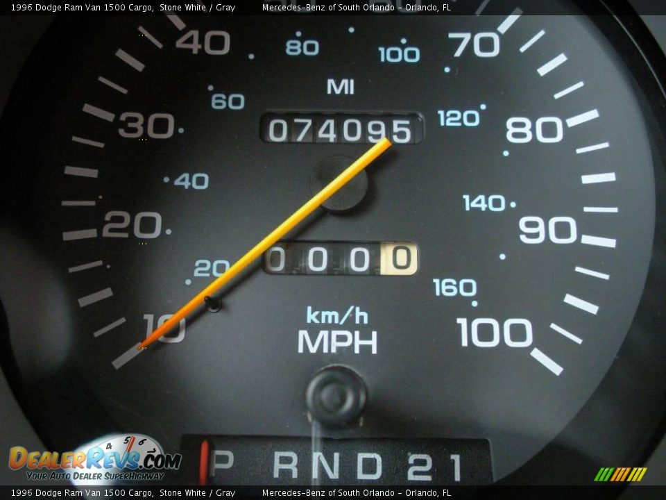 1996 Dodge Ram Van 1500 Cargo Stone White / Gray Photo #20