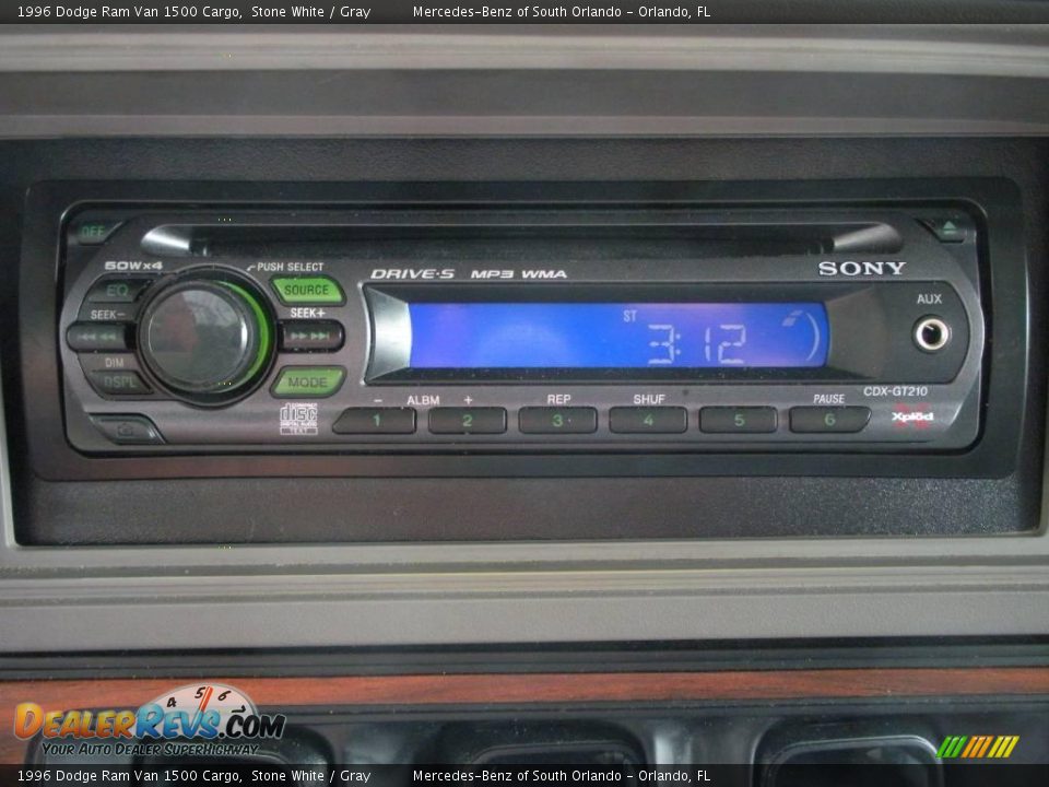 1996 Dodge Ram Van 1500 Cargo Stone White / Gray Photo #22