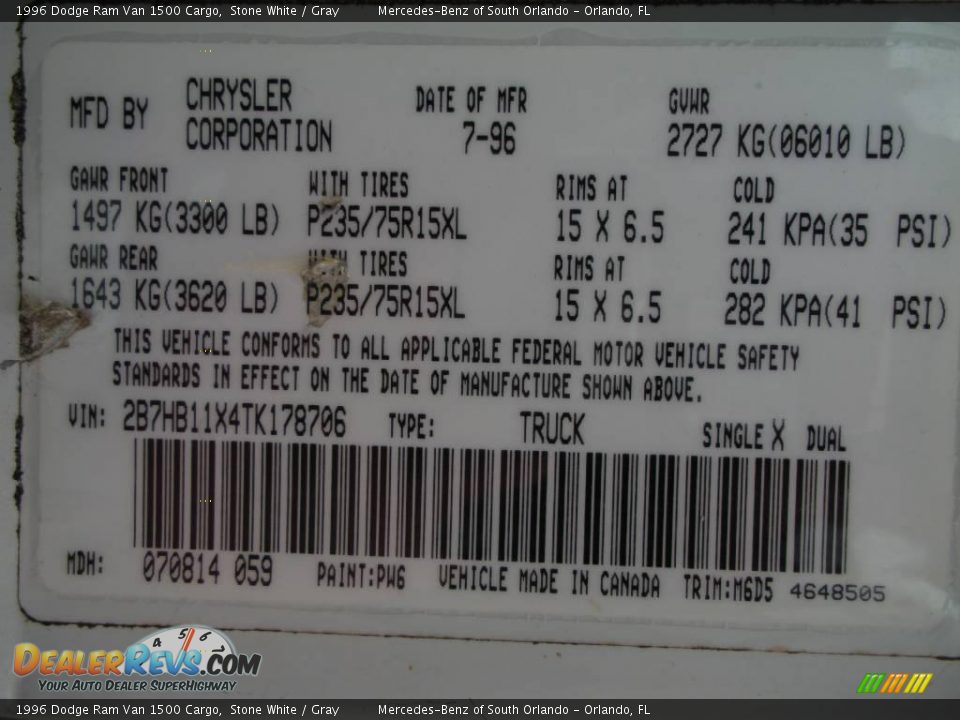 1996 Dodge Ram Van 1500 Cargo Stone White / Gray Photo #24