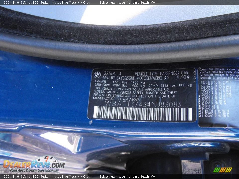 2004 BMW 3 Series 325i Sedan Mystic Blue Metallic / Grey Photo #16
