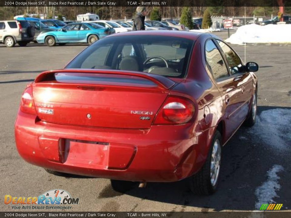 2004 Dodge Neon SXT Blaze Red Pearlcoat / Dark Slate Gray Photo #4