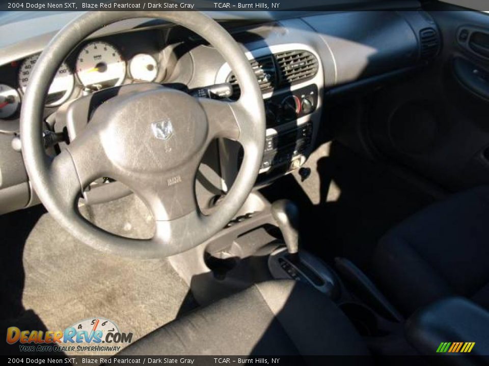 2004 Dodge Neon SXT Blaze Red Pearlcoat / Dark Slate Gray Photo #8