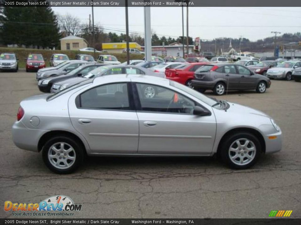 2005 Dodge Neon SXT Bright Silver Metallic / Dark Slate Gray Photo #5