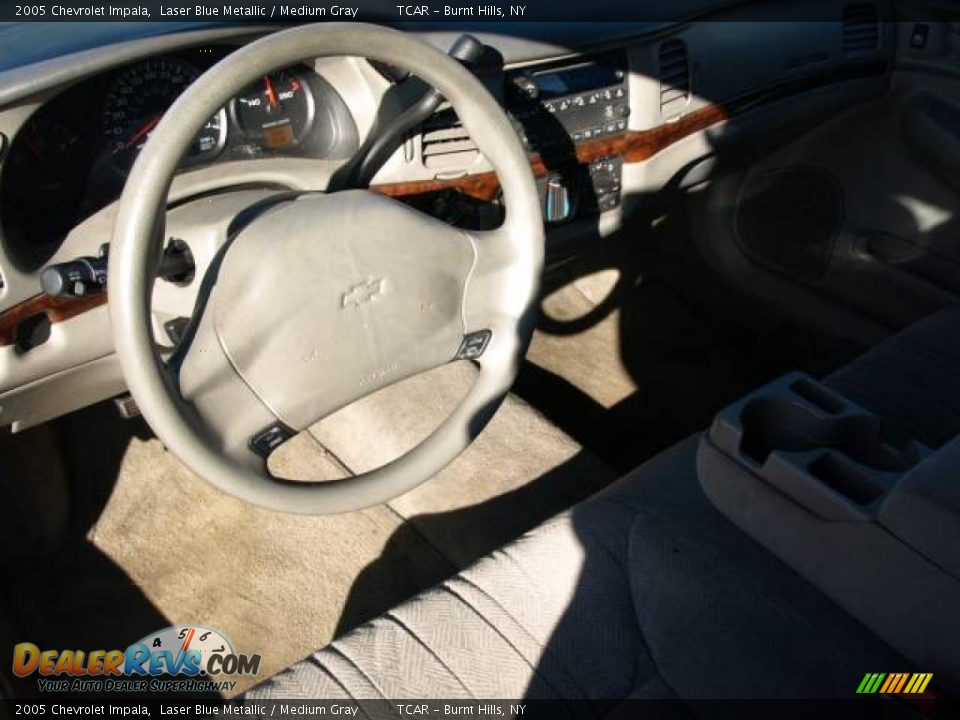 2005 Chevrolet Impala Laser Blue Metallic / Medium Gray Photo #8