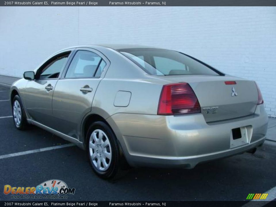 2007 Mitsubishi Galant ES Platinum Beige Pearl / Beige Photo #4