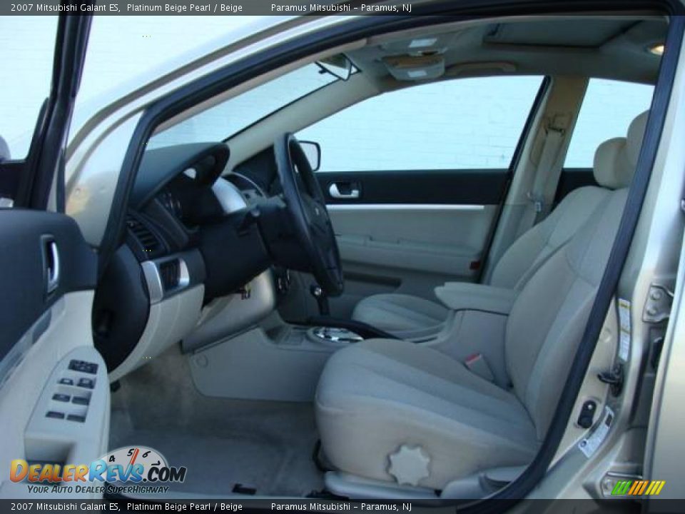 2007 Mitsubishi Galant ES Platinum Beige Pearl / Beige Photo #9