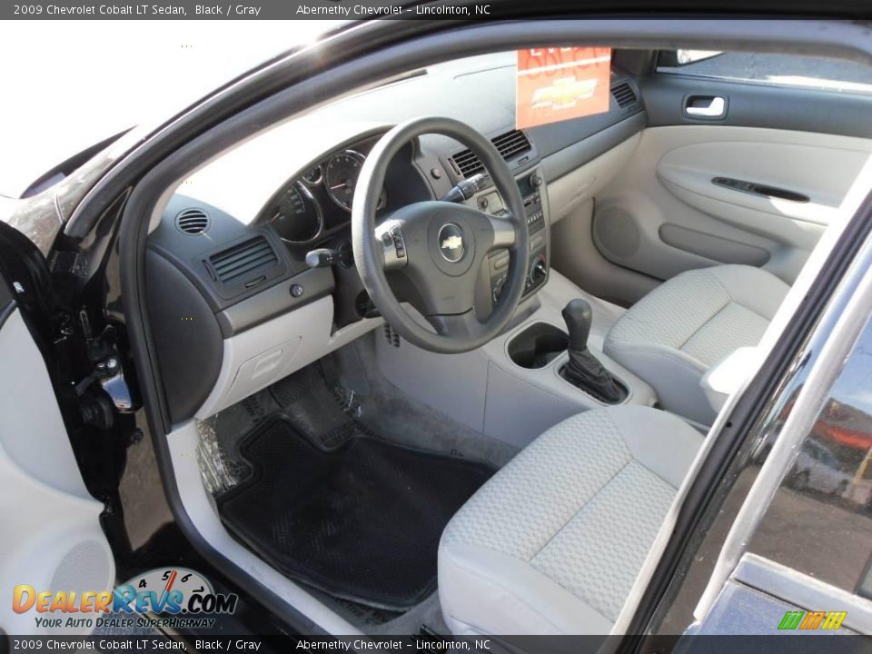 2009 Chevrolet Cobalt LT Sedan Black / Gray Photo #25