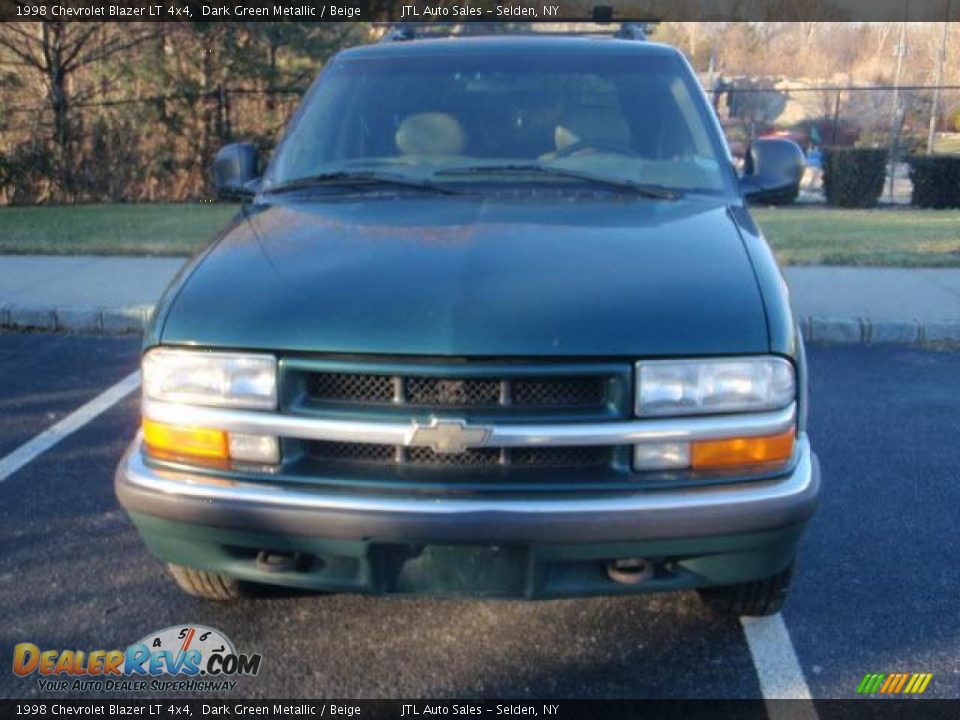 1998 Chevrolet Blazer LT 4x4 Dark Green Metallic / Beige Photo #2