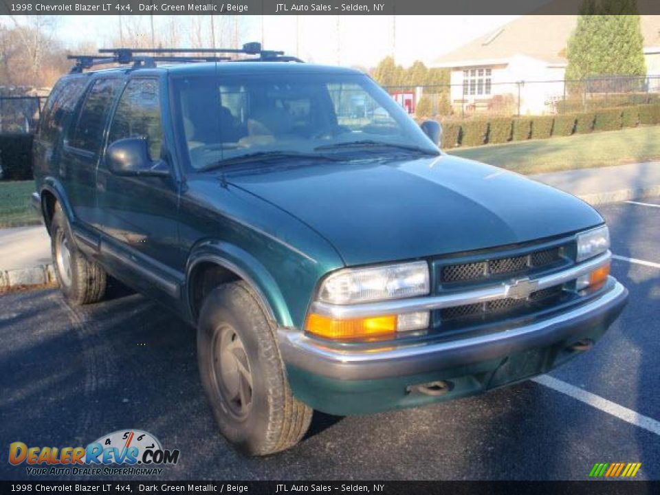 1998 Chevrolet Blazer LT 4x4 Dark Green Metallic / Beige Photo #3