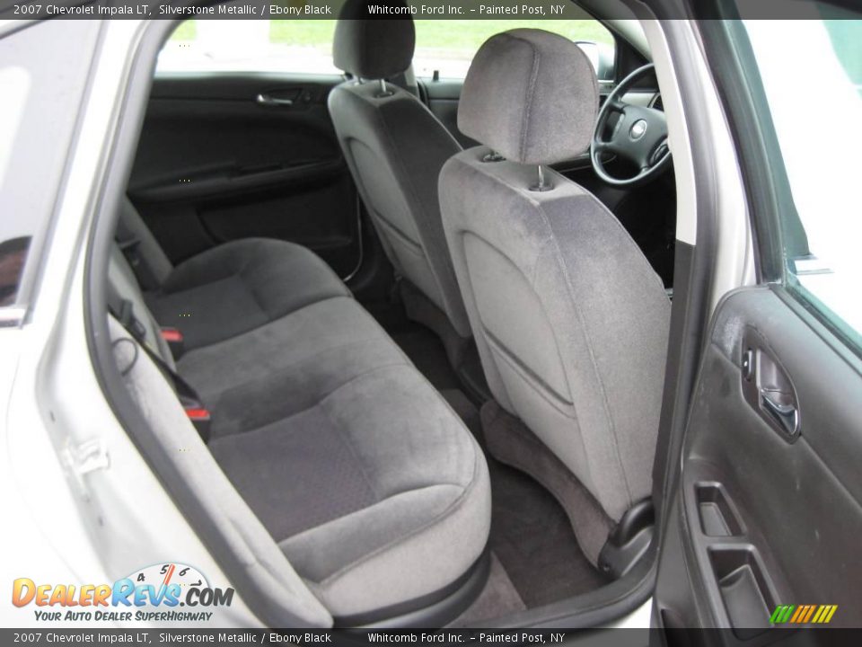2007 Chevrolet Impala LT Silverstone Metallic / Ebony Black Photo #14
