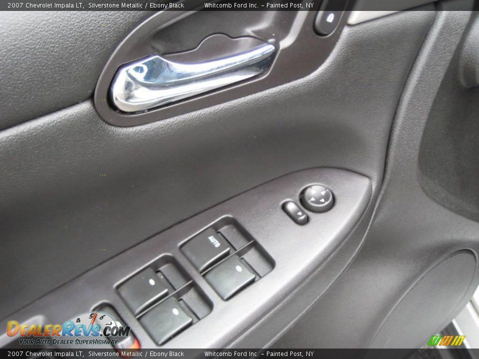 2007 Chevrolet Impala LT Silverstone Metallic / Ebony Black Photo #26