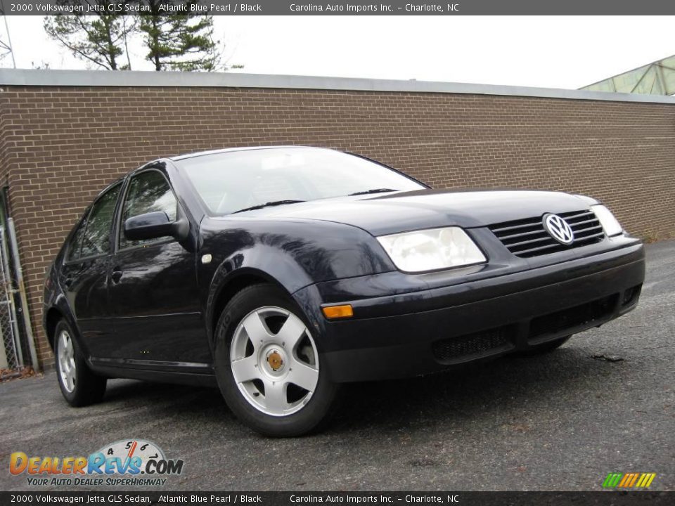 2000 Volkswagen Jetta GLS Sedan Atlantic Blue Pearl / Black Photo #2