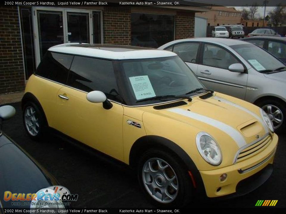 2002 Mini Cooper S Hardtop Liquid Yellow / Panther Black Photo #3