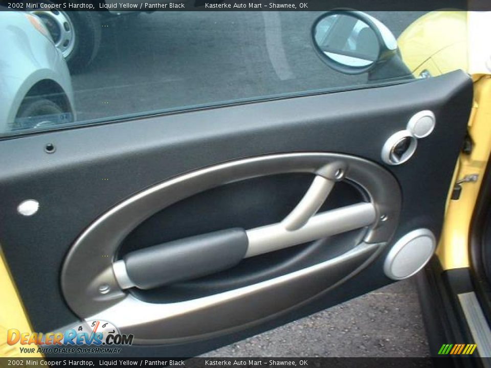 2002 Mini Cooper S Hardtop Liquid Yellow / Panther Black Photo #8
