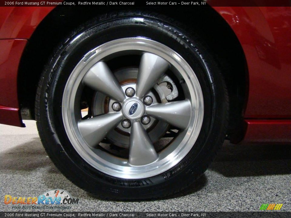 2006 Ford Mustang GT Premium Coupe Redfire Metallic / Dark Charcoal Photo #6