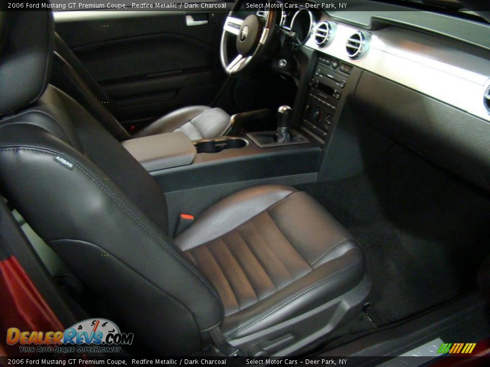 2006 Ford Mustang GT Premium Coupe Redfire Metallic / Dark Charcoal Photo #11