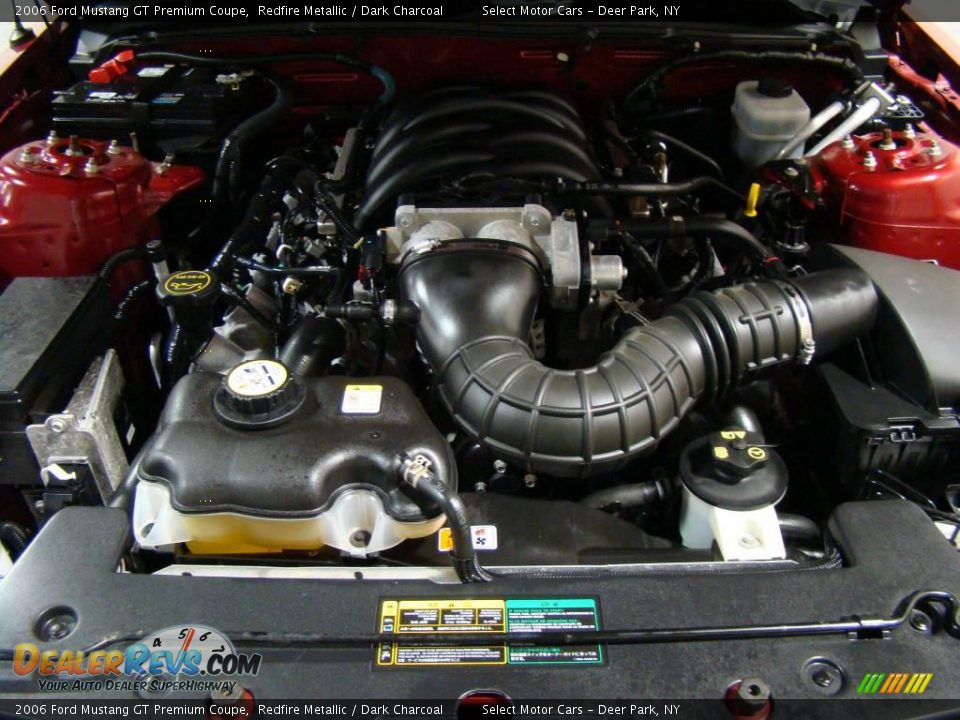 2006 Ford Mustang GT Premium Coupe Redfire Metallic / Dark Charcoal Photo #13