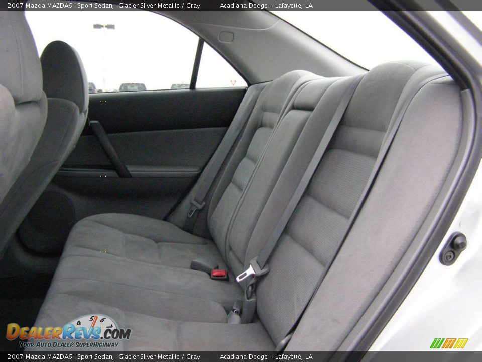 2007 Mazda MAZDA6 i Sport Sedan Glacier Silver Metallic / Gray Photo #10