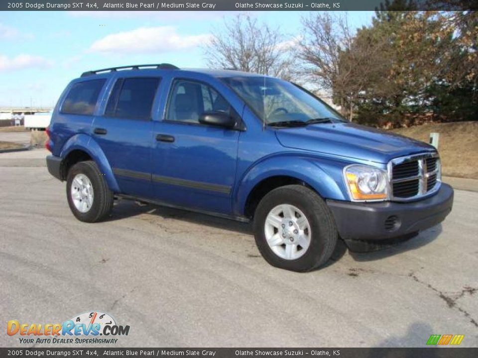 2005 Dodge Durango SXT 4x4 Atlantic Blue Pearl / Medium Slate Gray Photo #4