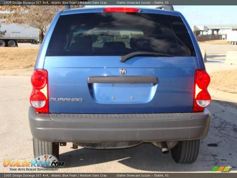 2005 Dodge Durango SXT 4x4 Atlantic Blue Pearl / Medium Slate Gray Photo #11