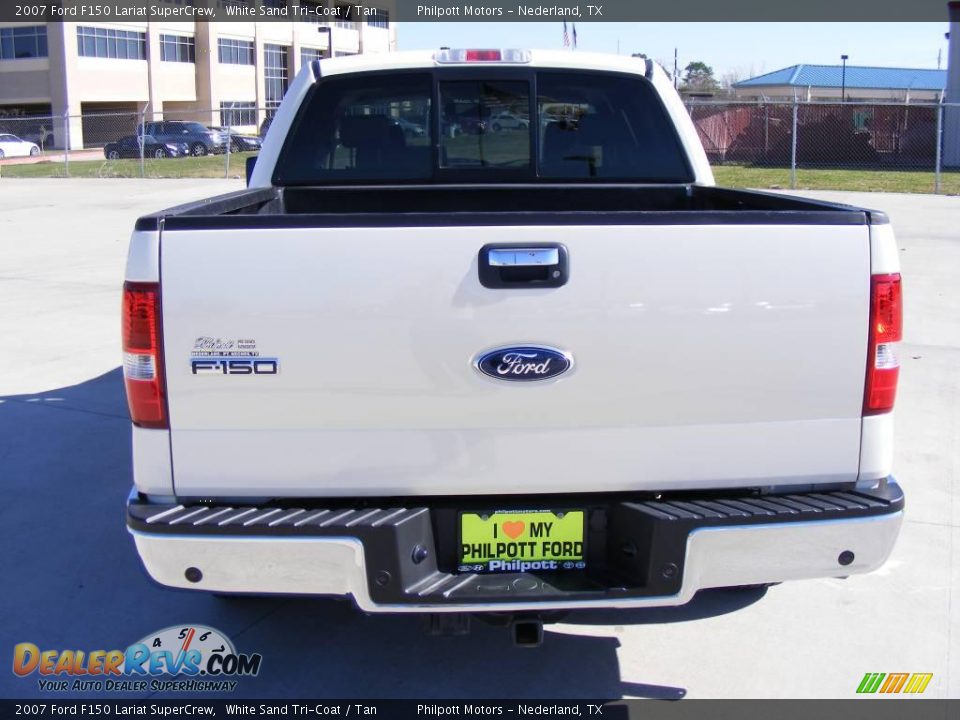 2007 Ford F150 Lariat SuperCrew White Sand Tri-Coat / Tan Photo #7