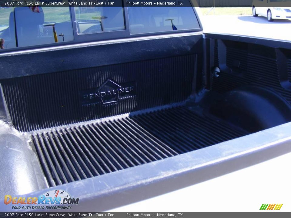 2007 Ford F150 Lariat SuperCrew White Sand Tri-Coat / Tan Photo #11