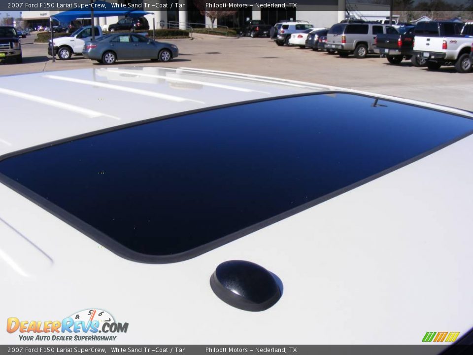 2007 Ford F150 Lariat SuperCrew White Sand Tri-Coat / Tan Photo #20