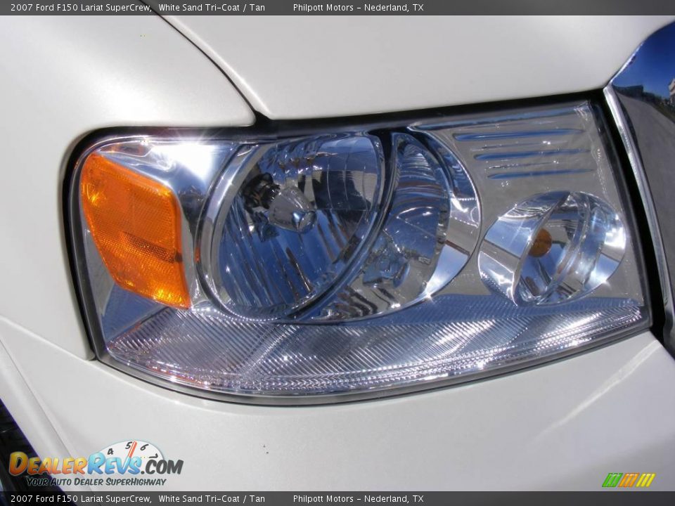 2007 Ford F150 Lariat SuperCrew White Sand Tri-Coat / Tan Photo #21