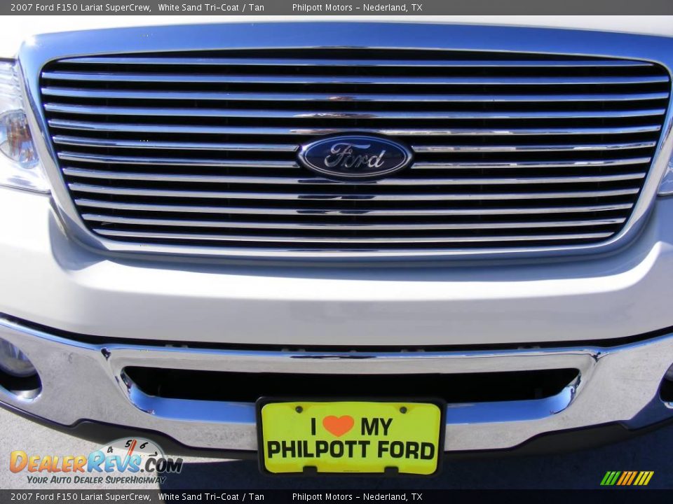 2007 Ford F150 Lariat SuperCrew White Sand Tri-Coat / Tan Photo #23