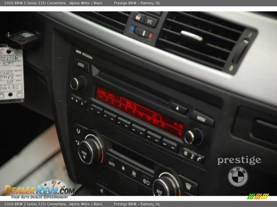 2009 BMW 3 Series 335i Convertible Alpine White / Black Photo #13
