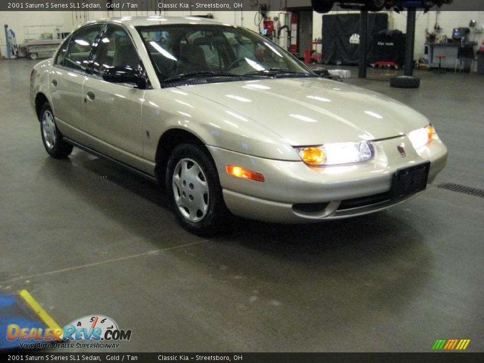 2001 Saturn S Series SL1 Sedan Gold / Tan Photo #1