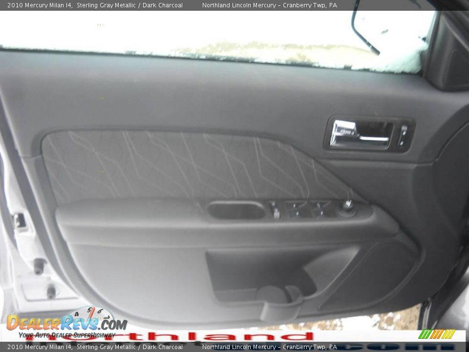 2010 Mercury Milan I4 Sterling Gray Metallic / Dark Charcoal Photo #6