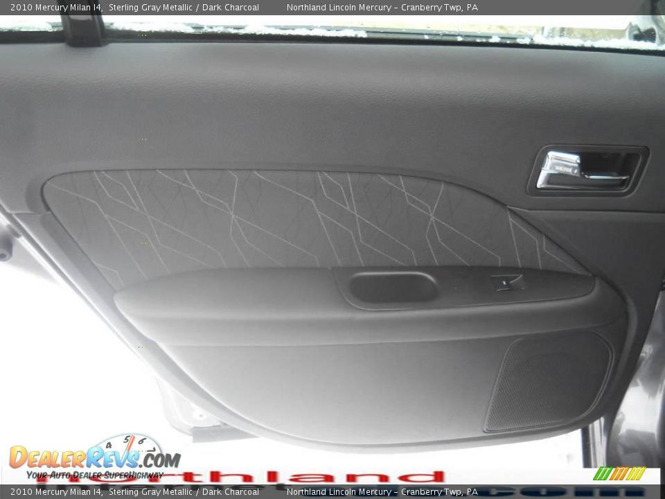 2010 Mercury Milan I4 Sterling Gray Metallic / Dark Charcoal Photo #10