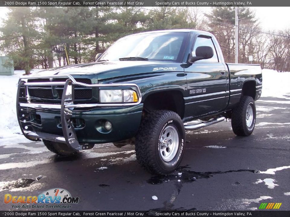 2000 Dodge Ram 1500 Sport Regular Cab Forest Green Pearlcoat / Mist Gray Photo #2