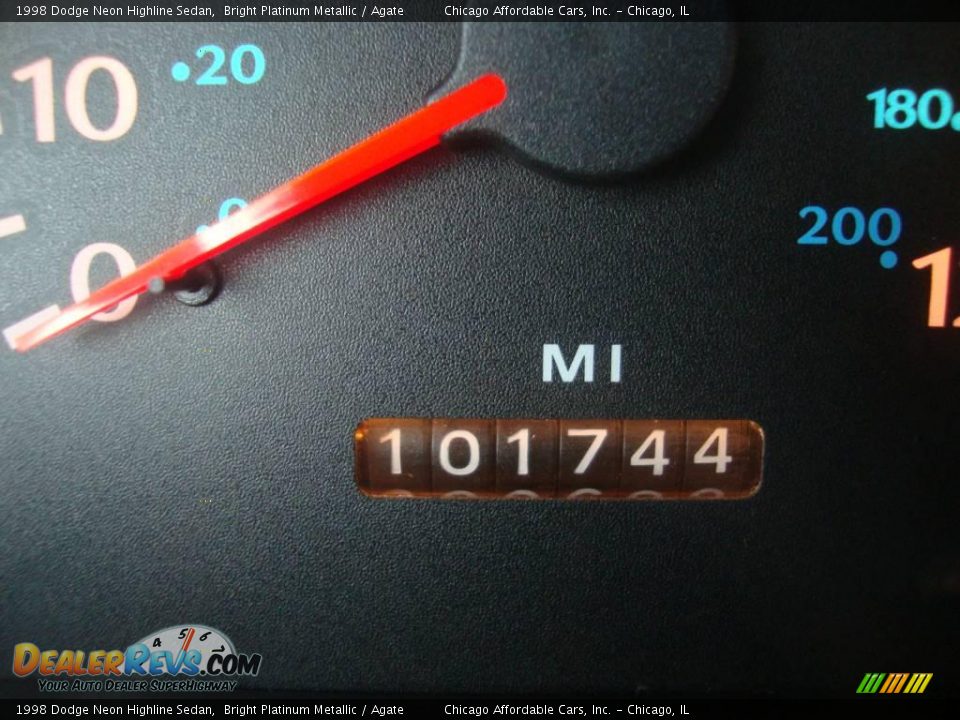 1998 Dodge Neon Highline Sedan Bright Platinum Metallic / Agate Photo #12