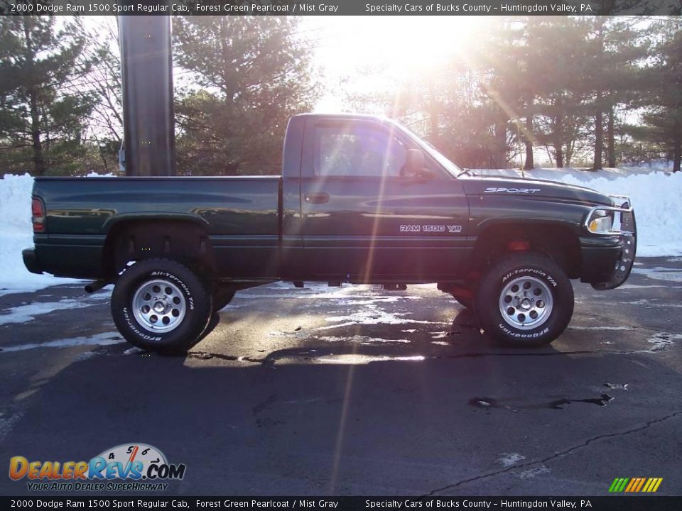 2000 Dodge Ram 1500 Sport Regular Cab Forest Green Pearlcoat / Mist Gray Photo #18