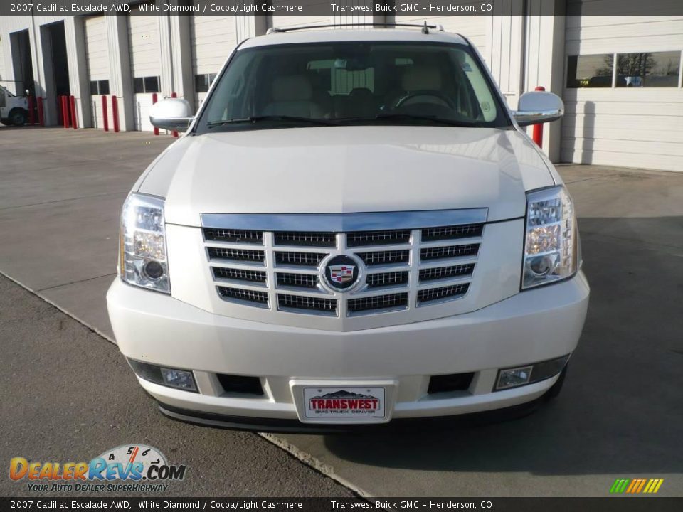 2007 Cadillac Escalade AWD White Diamond / Cocoa/Light Cashmere Photo #2
