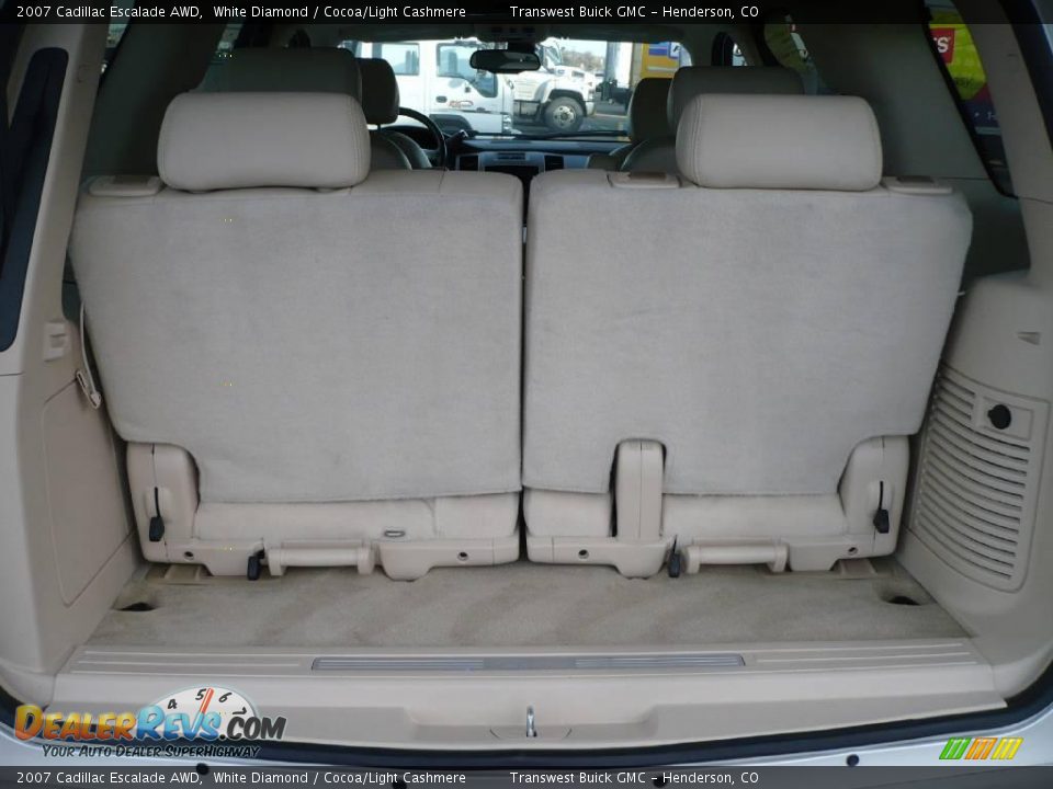 2007 Cadillac Escalade AWD White Diamond / Cocoa/Light Cashmere Photo #9