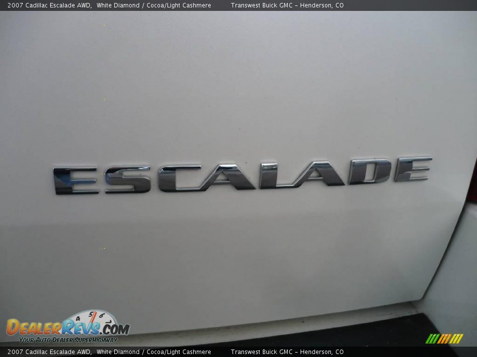 2007 Cadillac Escalade AWD White Diamond / Cocoa/Light Cashmere Photo #10