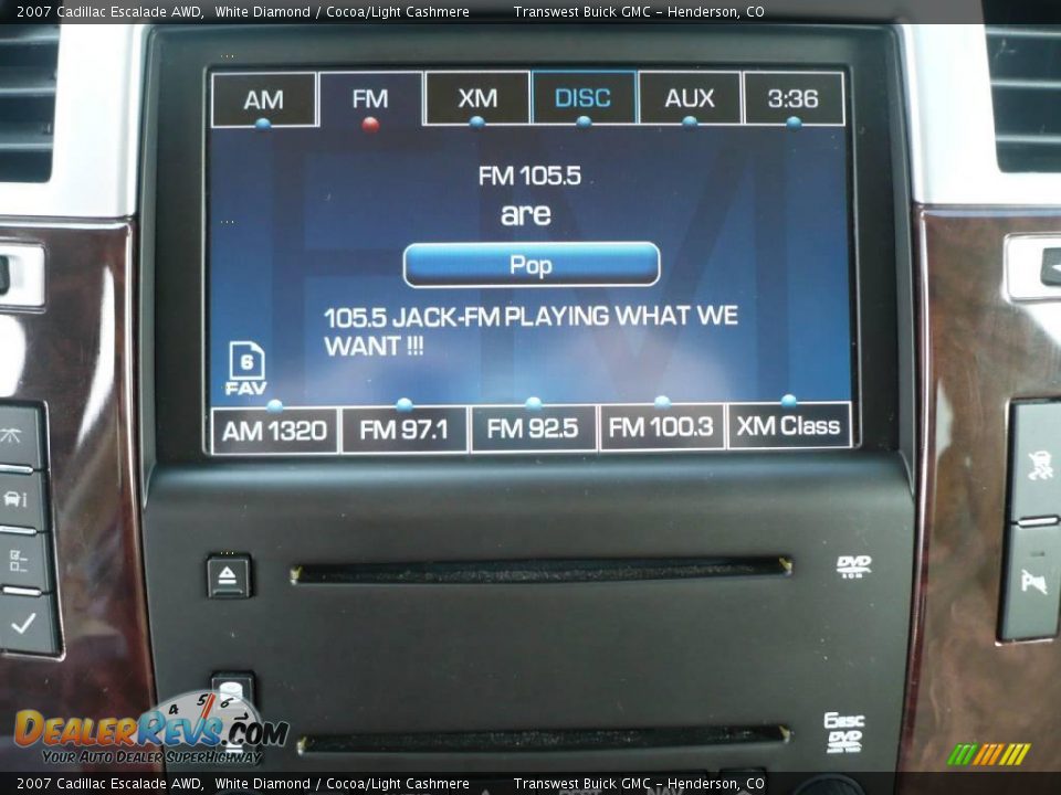 2007 Cadillac Escalade AWD White Diamond / Cocoa/Light Cashmere Photo #24