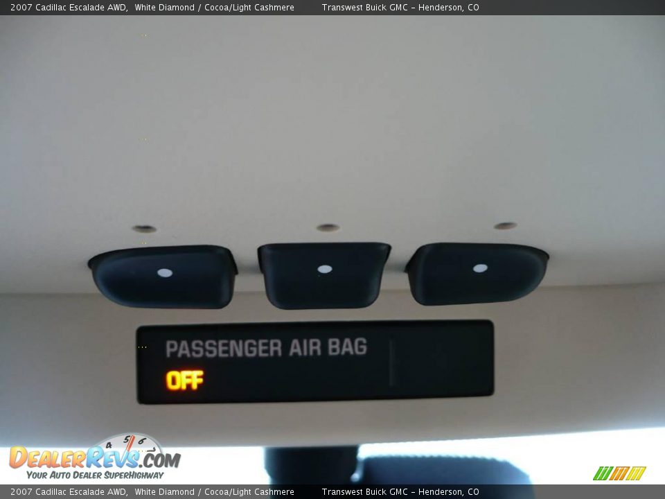 2007 Cadillac Escalade AWD White Diamond / Cocoa/Light Cashmere Photo #34