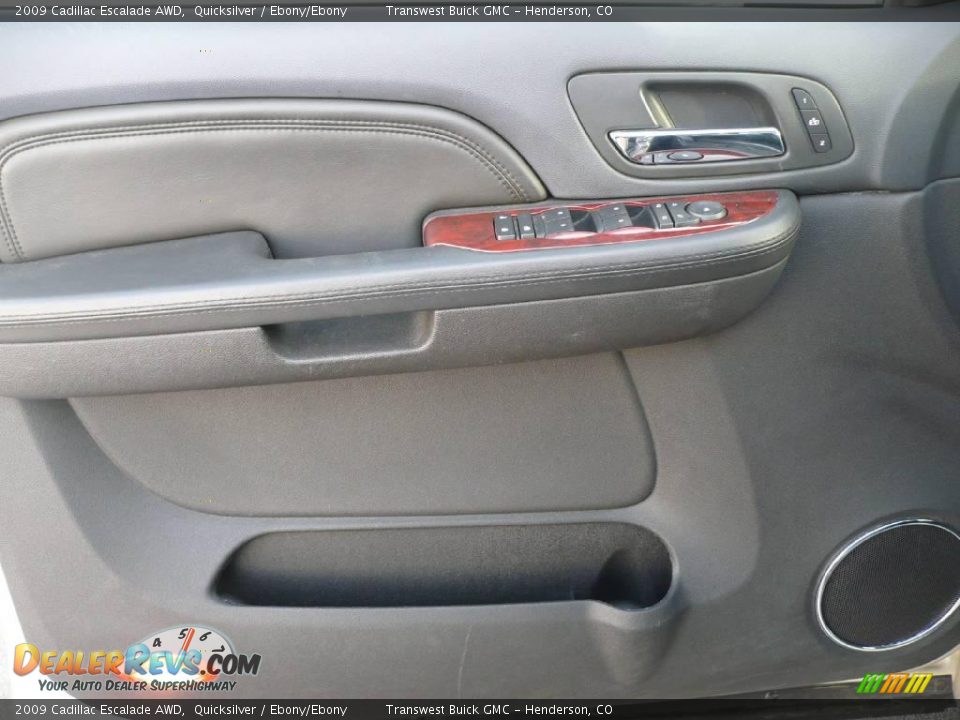 2009 Cadillac Escalade AWD Quicksilver / Ebony/Ebony Photo #7