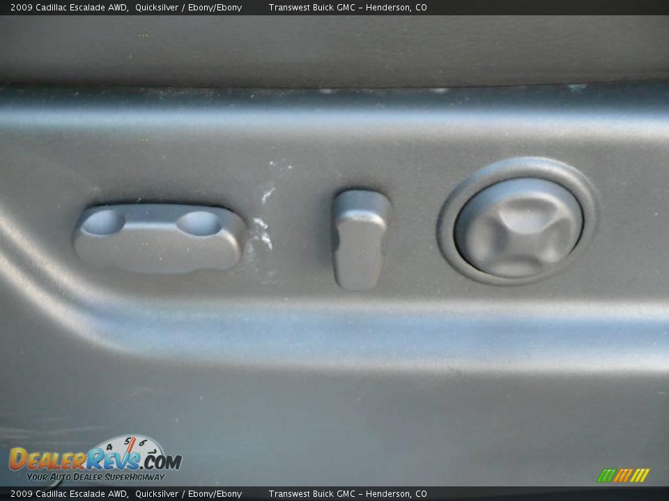 2009 Cadillac Escalade AWD Quicksilver / Ebony/Ebony Photo #22
