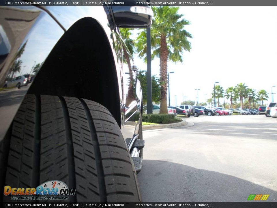 2007 Mercedes-Benz ML 350 4Matic Capri Blue Metallic / Macadamia Photo #11