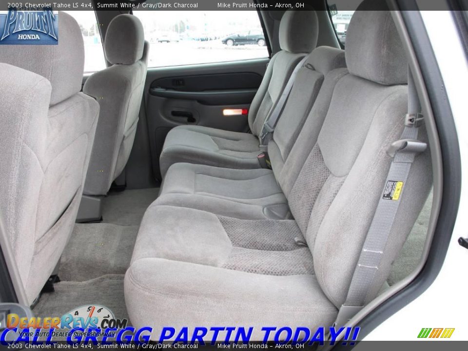 2003 Chevrolet Tahoe LS 4x4 Summit White / Gray/Dark Charcoal Photo #12