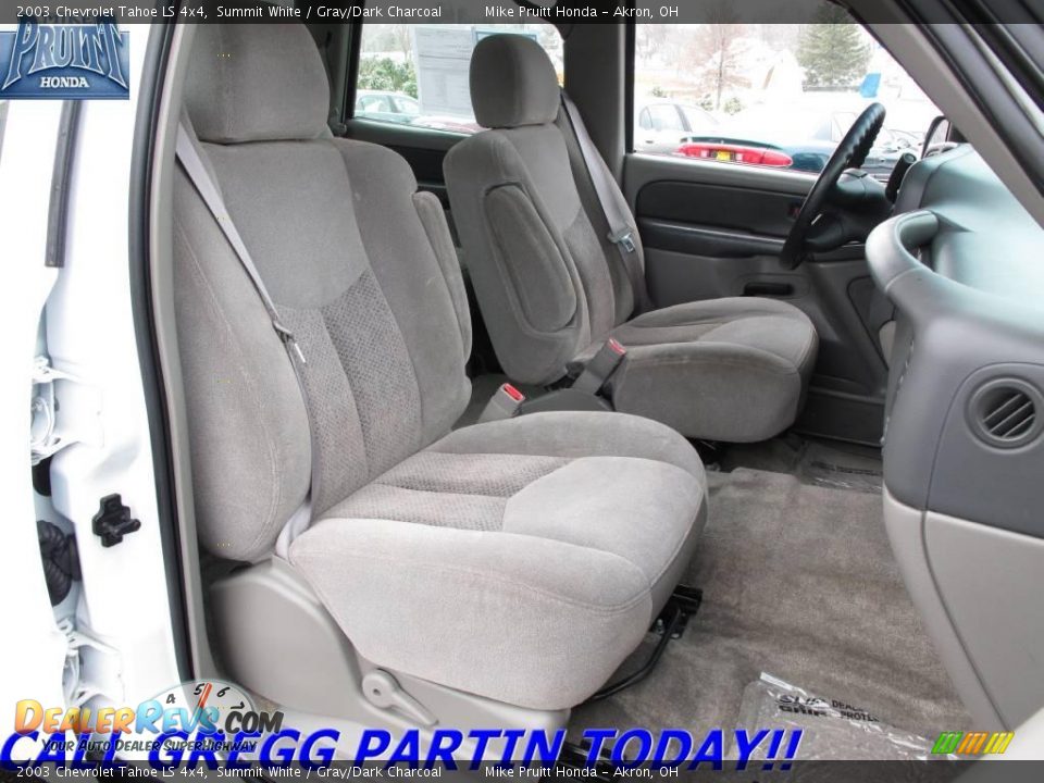 2003 Chevrolet Tahoe LS 4x4 Summit White / Gray/Dark Charcoal Photo #14